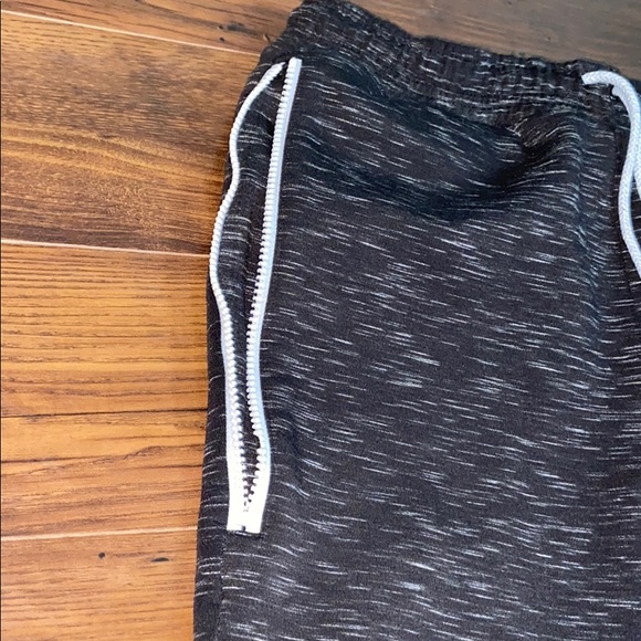 Men’s Joggers - Picture 3 of 5